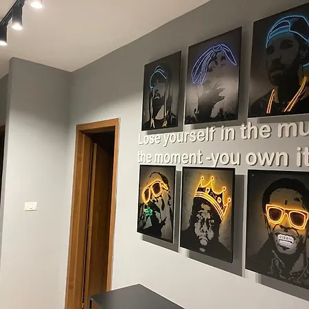 Super House 2 Blloku - 3 Apartmán *